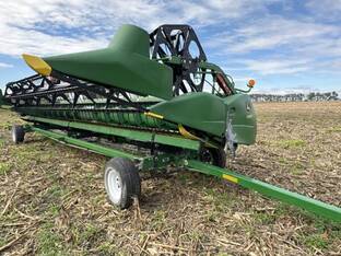 2018 John Deere 630F