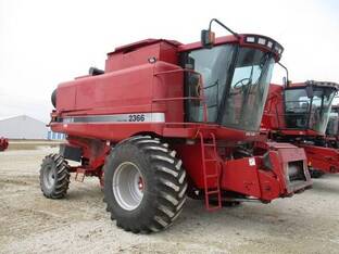 2002 Case IH 2366
