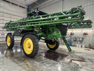 2021 John Deere R4044