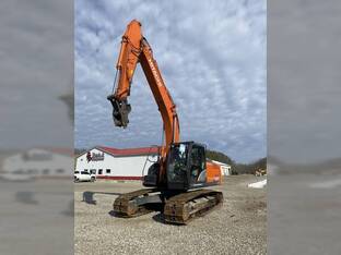 2023 Hitachi ZX210 LC-6