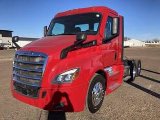 2022 Freightliner CASCADIA 116