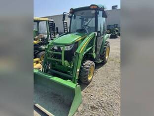2017 John Deere 3039R