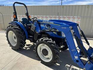 2017 New Holland WORKMASTER70