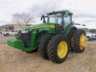 2023 John Deere 8R 410