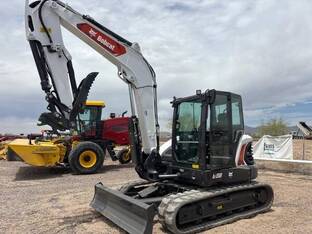 2025 Bobcat E88