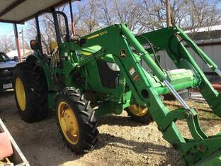 2018 John Deere 5065E