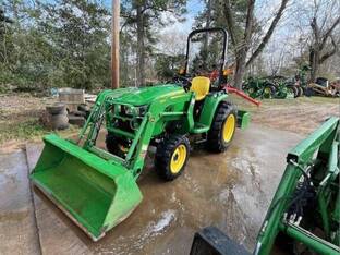2022 John Deere 3032E
