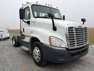2016 Freightliner CASCADIA 125