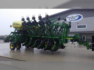 2013 John Deere 1790