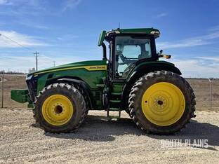2021 John Deere 8R 340