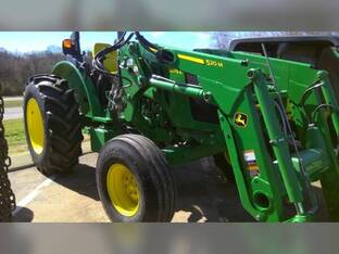 2018 John Deere 5075E