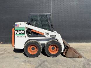 2002 Bobcat 753