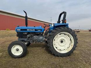 1998 New Holland 4630