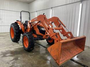2013 Kubota M8560D