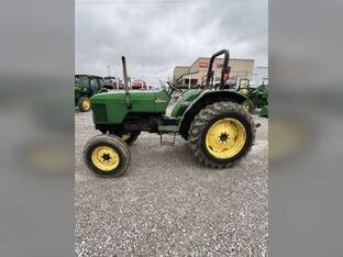 1992 John Deere 5200