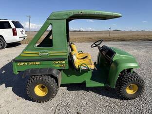 2000 John Deere GATOR