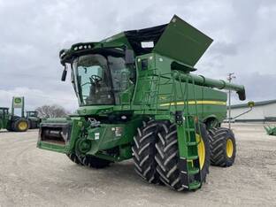 2021 John Deere S780