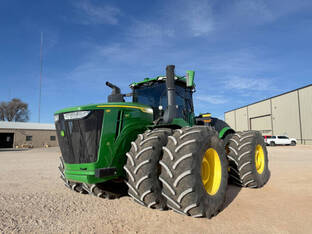 2022 John Deere 9R 590