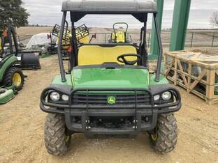 John Deere GATOR XUV 625I GREEN