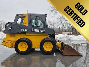 2018 John Deere 324E