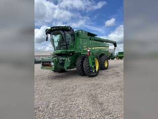 2021 John Deere S780