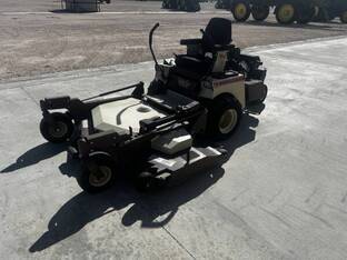 2014 Grasshopper 735