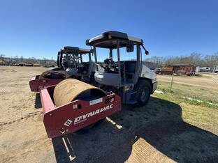 2021 Dynapac CA1500D