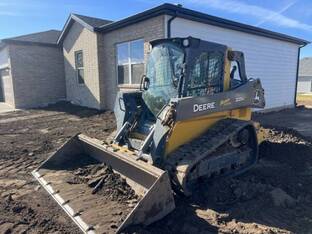 2023 John Deere 325G