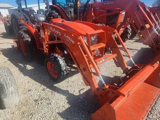 2023 Kubota L3302HST