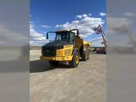 2019 John Deere 260E