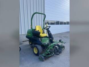 2017 John Deere 2500B