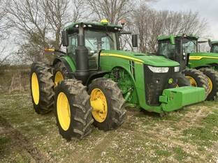 2018 John Deere 8320R