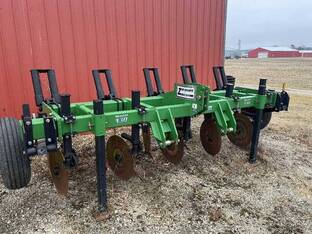 Unverferth ZONEBUILDER 130