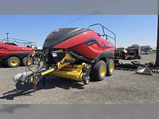 2023 New Holland BIG BALER 340 RC HD