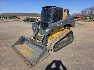 2021 John Deere 333G