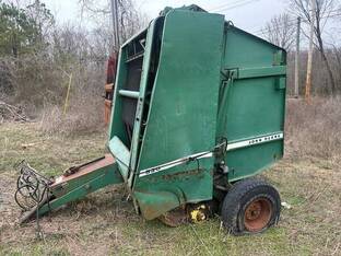 John Deere 530