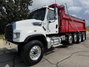 2027 Freightliner 114SD PLUS
