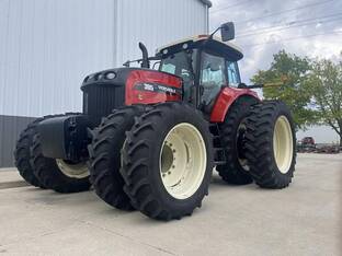 2012 Versatile 305
