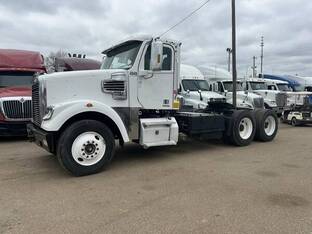 2013 Freightliner CORONADO 122 SD