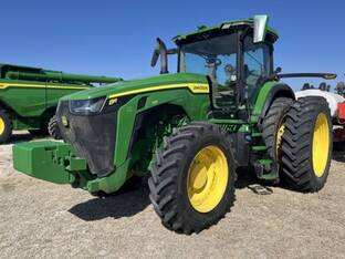 2023 John Deere 8R 230