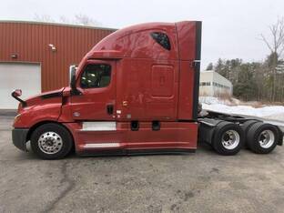 2022 Freightliner CASCADIA 126