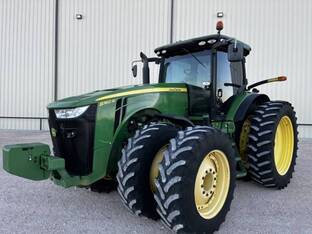 2011 John Deere 8360R