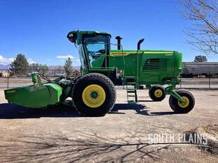 2022 John Deere W260