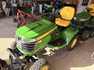 2025 John Deere X758