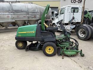 2018 John Deere 7400