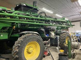 2023 John Deere 412R