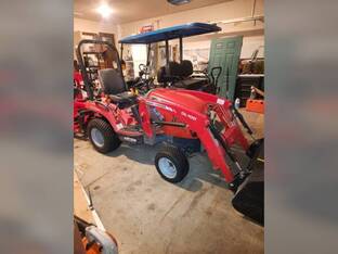 2009 Massey-Ferguson GC2400