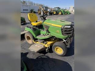 2019 John Deere X730