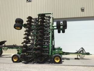 2012 John Deere 1890