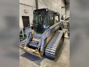 2010 John Deere 329D